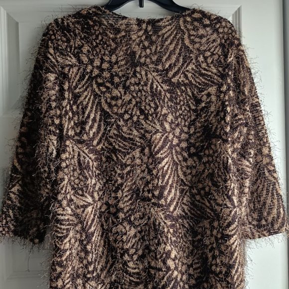 L/G🌻Conrad C Collection Foliage Print Sweater  Fuzzy Top Blouse - Picture 6 of 8